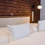 Garni Hotel Dock Bratislava